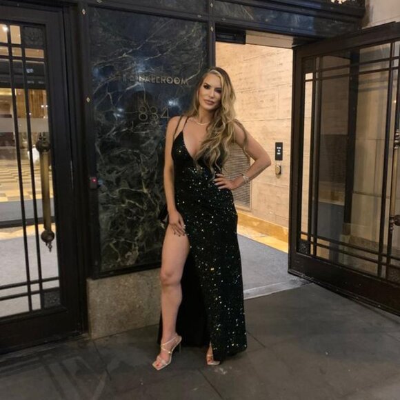 Holiday Sequin Sleeveless dress - Picture 2 of 16